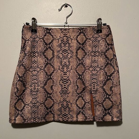 Women's Beige Snake Print Mini Skirt - Picture 1 of 8